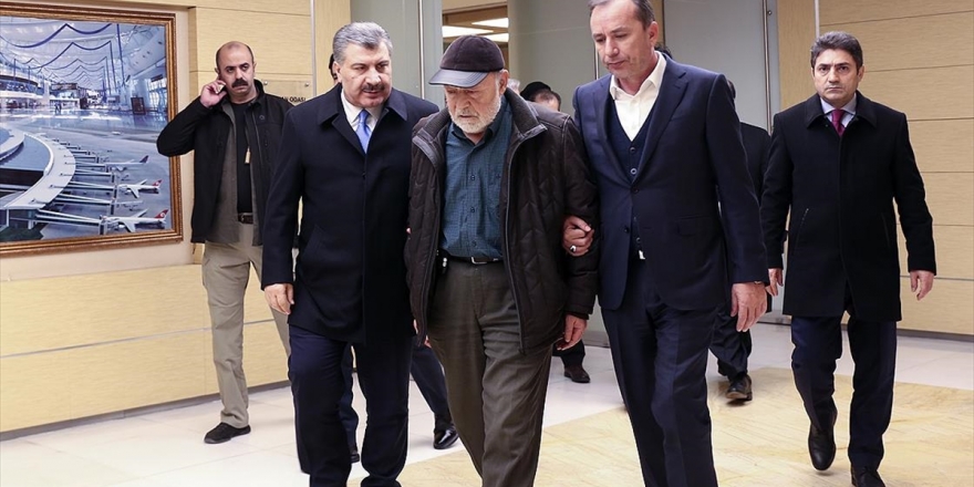 Almanya'daki Irkçı Saldırıda Ölen İki Türk Vatandaşının Cenazesi Türkiye'de