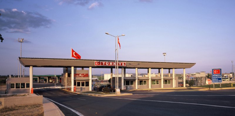 İdlib'deki saldırıdan sonra ilk radikal karar... Avrupa'ya kapılar açıldı