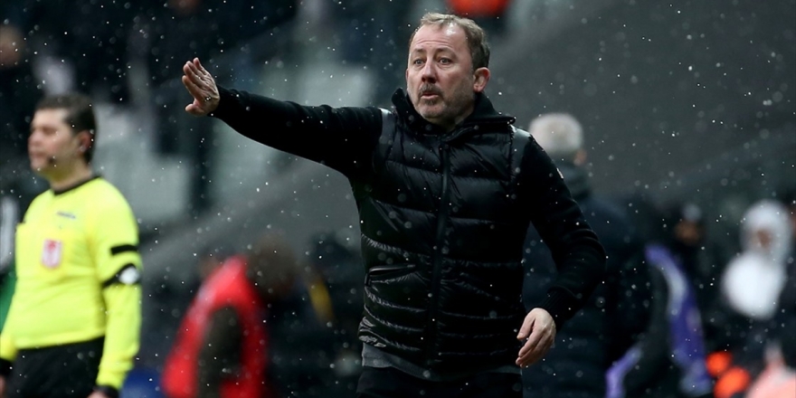 Beşiktaş, Sergen Yalçın İle Durumunu Düzeltiyor