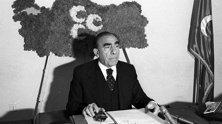 DOĞAN SATMIŞ YAZDI: ALPARSLAN TÜRKEŞ VE MEDYA TAHAMMÜLÜ