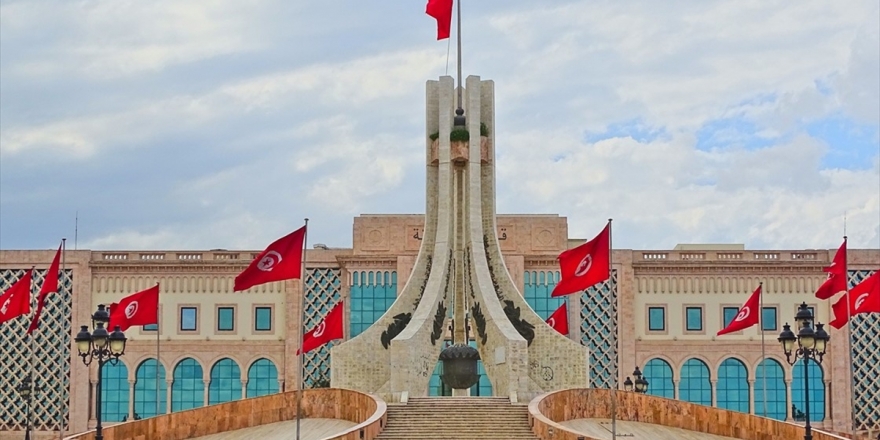 Tunus'ta İlk Koronavirüs Vakası Tespit Edildi