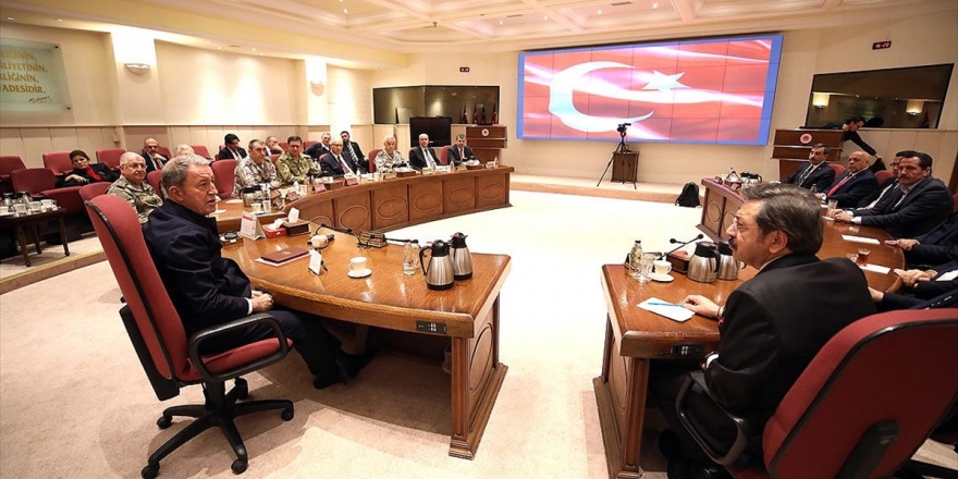 Bakan Akar: İnsanlık Dramının Sona Erdirilmesinin Derdindeyiz