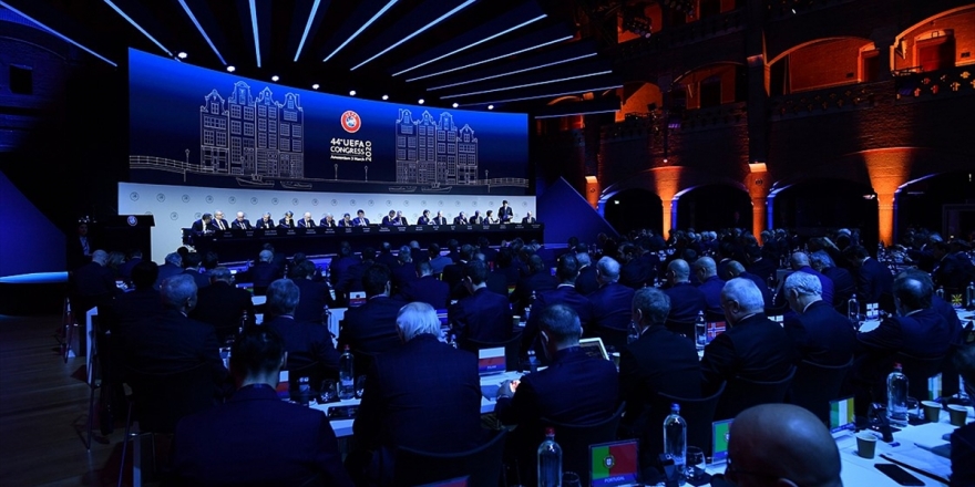 UEFA Kongresi Amsterdam'da Yapıldı