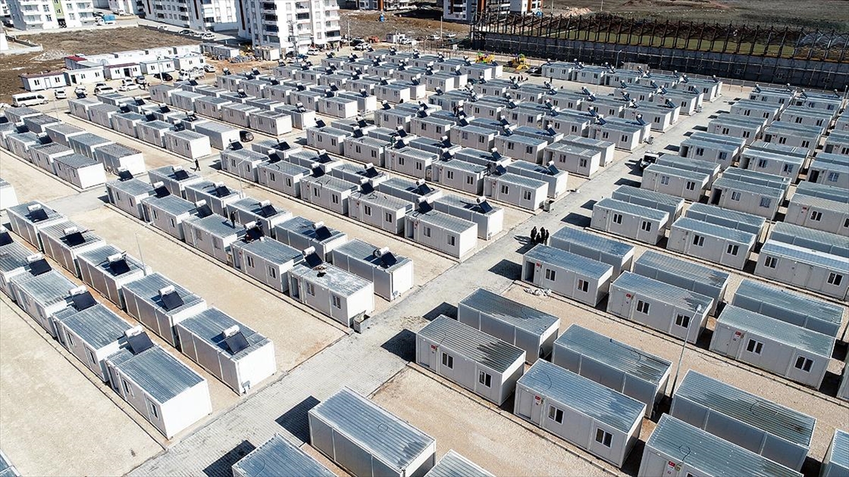 Elazığ Ve Malatya'ya Gönderilen Nakdi Yardım 136 Milyon 500 Bin Liraya Ulaştı