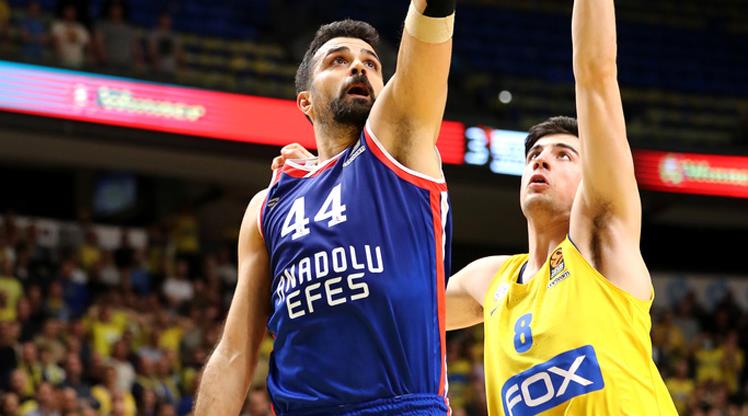 Anadolu Efes'in müthiş serisi sona erdi