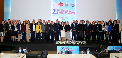 Uluslararası Çocuk Kongresi İzmir'de Başladı.