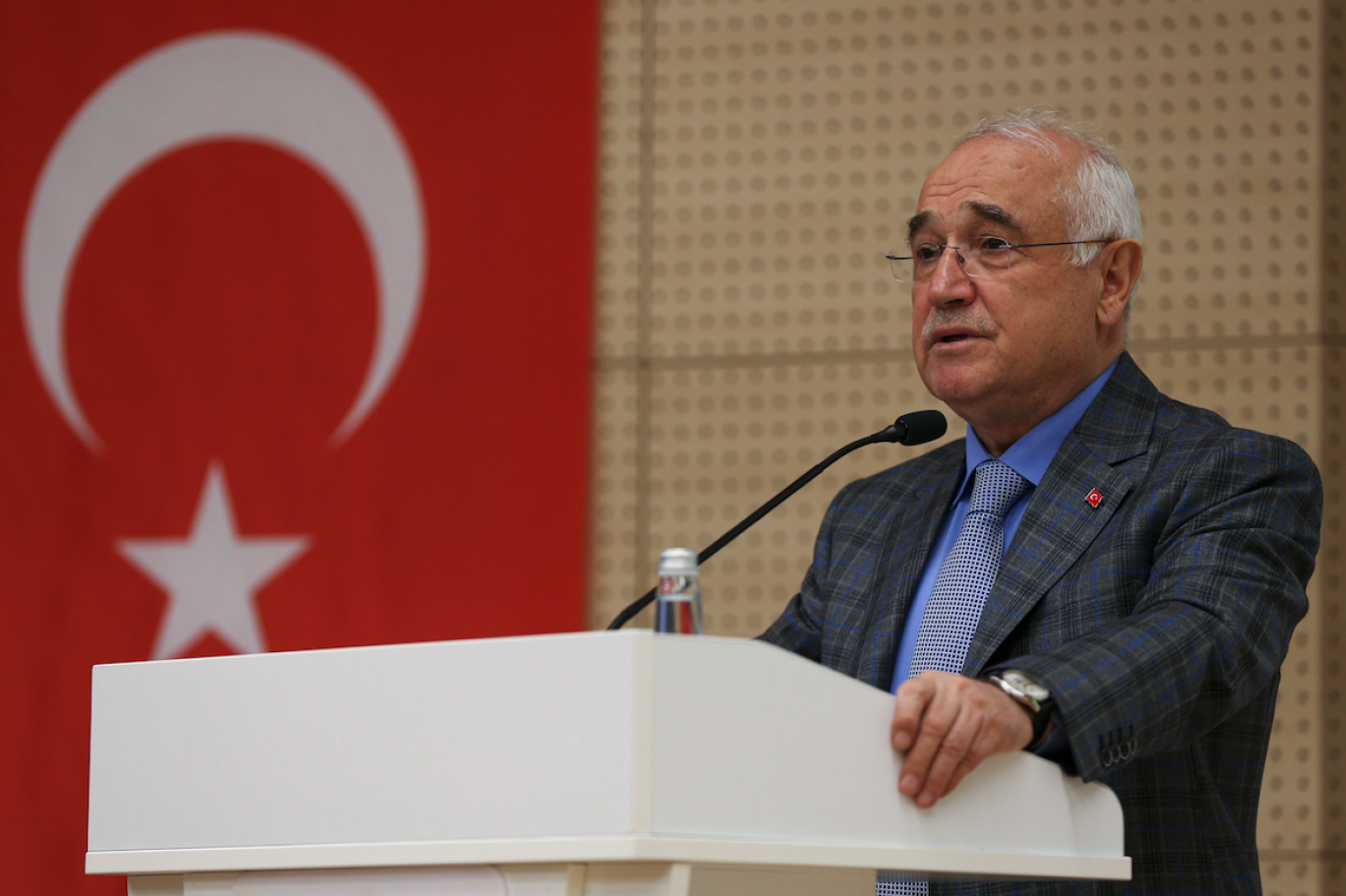 Cemil Çiçek'ten Erdoğan Bayraktar'ın sözlerine yanıt: Hukuk ne diyorsa onu yaptım