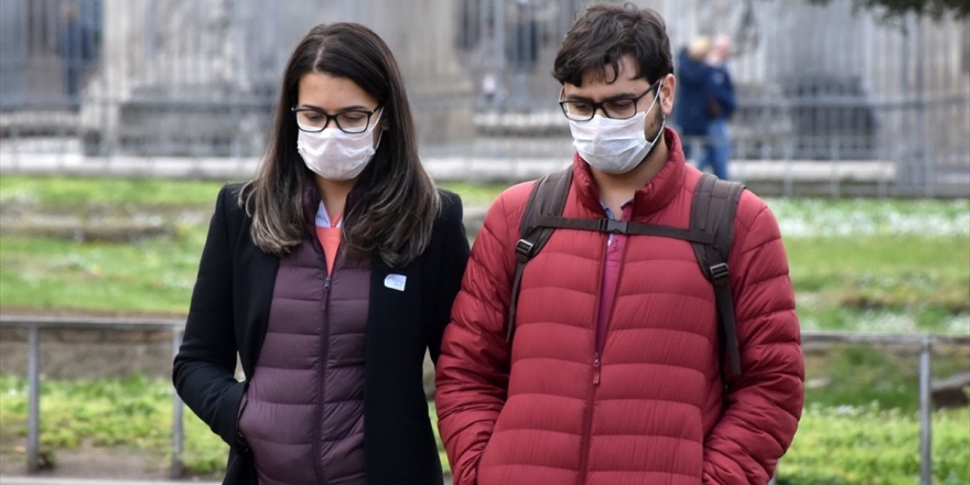 İtalya'da Koronavirüs Nedeniyle 36 Kişi Daha Hayatını Kaybetti