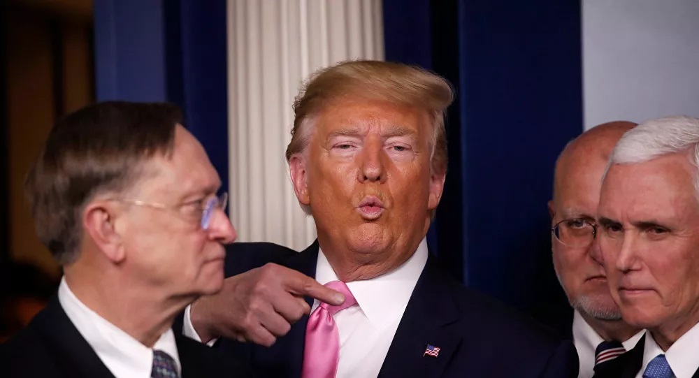 Trump ve Pence'in katıldığı toplantıda bir kişide koronavirüs tespit edildi