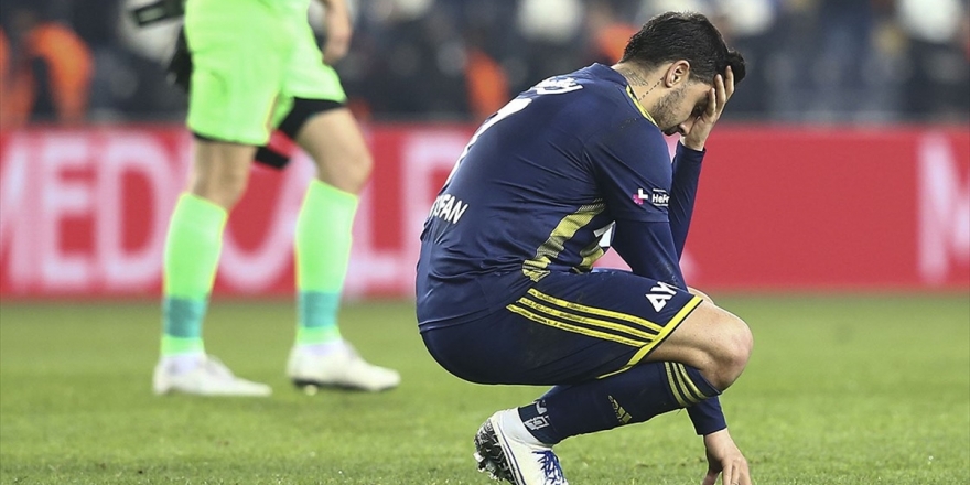 Fenerbahçe Kabustan Uyanamıyor