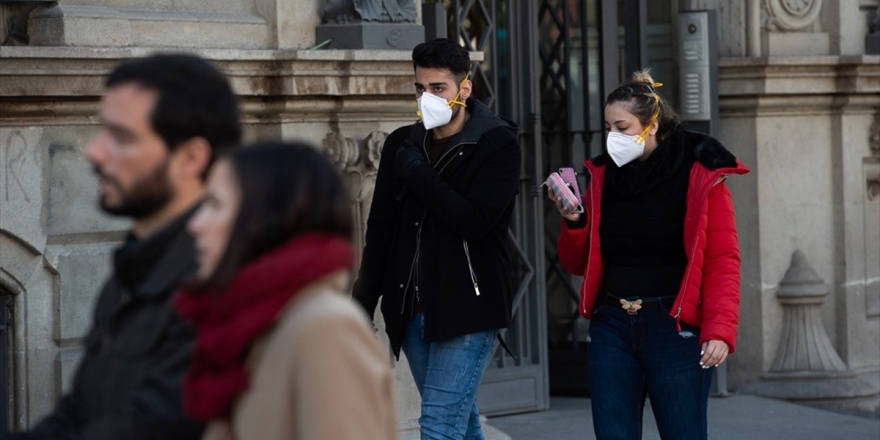 Avrupa'da Koronavirüs Salgını Giderek Artıyor