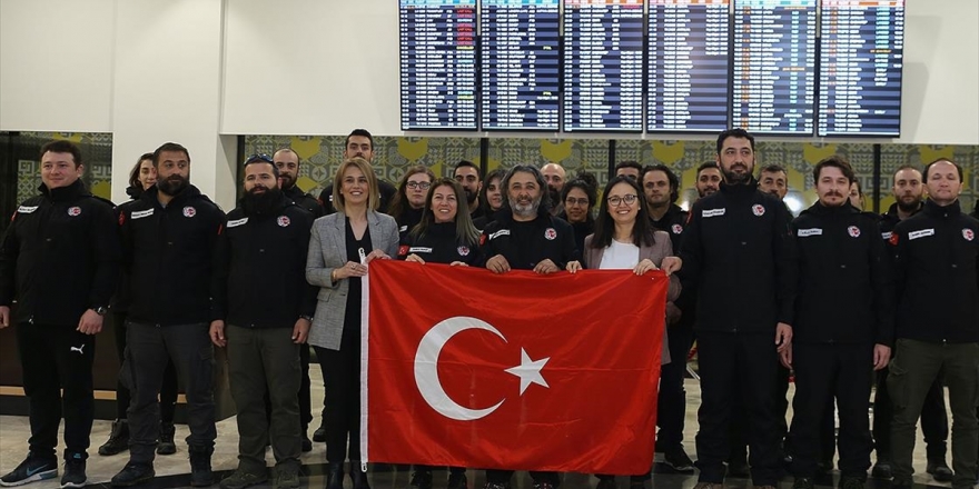 4. Ulusal Antarktika Bilim Seferi Heyeti Yurda Döndü