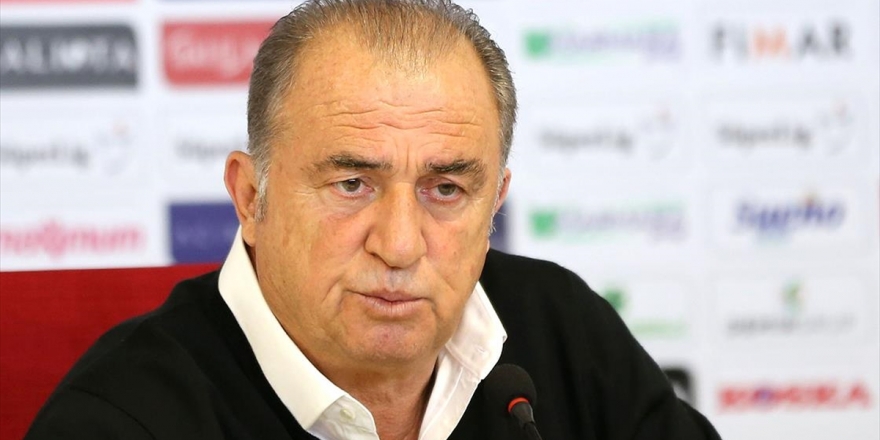 Galatasaray Teknik Direktörü Terim: Kaybettiğimiz 2 Puana Yazık Oldu
