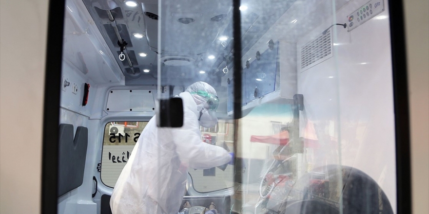 İran'da Yeni Tip Koronavirüsten Ölenlerin Sayısı 237'ye Yükseldi