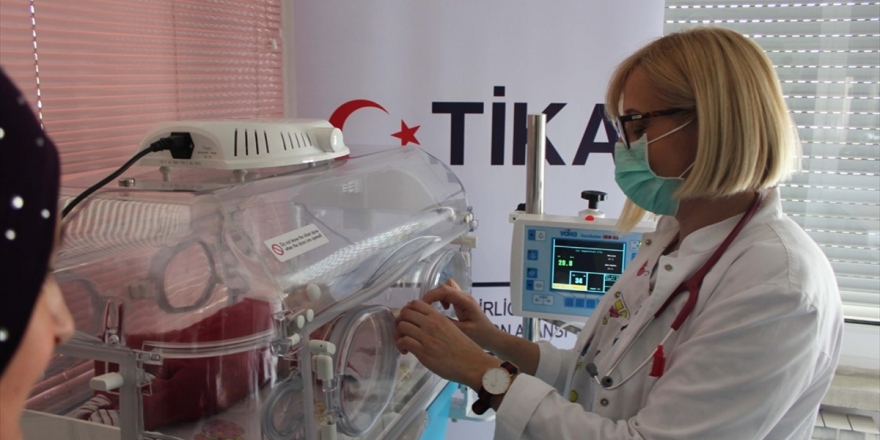 Tika'dan Bosna Hersek'te Bebek Sağlığına Destek