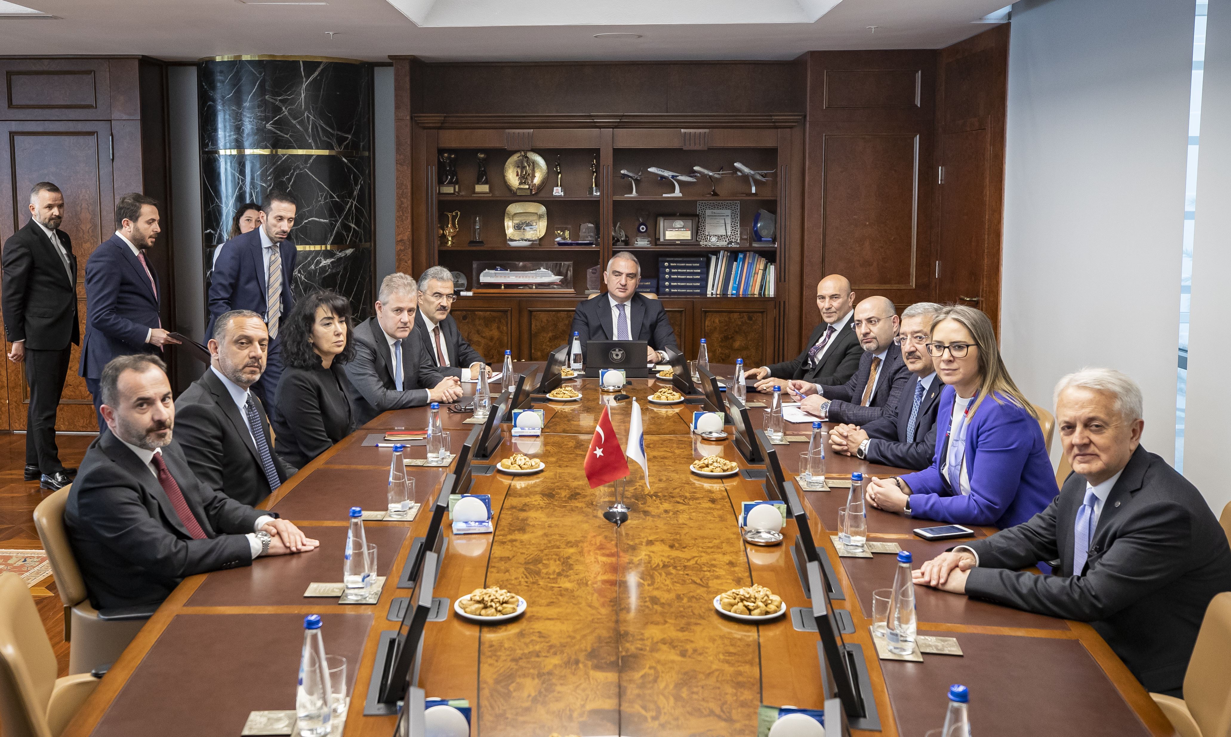 İzmir’in turizm alanları ortak değerimizdir