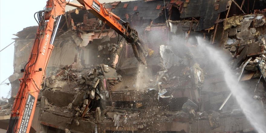 Depremler Riskli Yapı Tespit Başvurusunu Artırdı