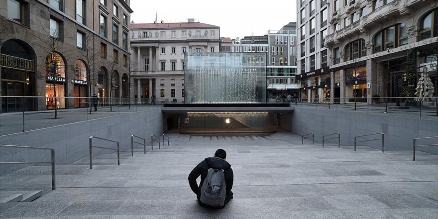 İtalya'nın Kovid-19'la İmtihanı: Adım Adım Topyekun Karantinaya