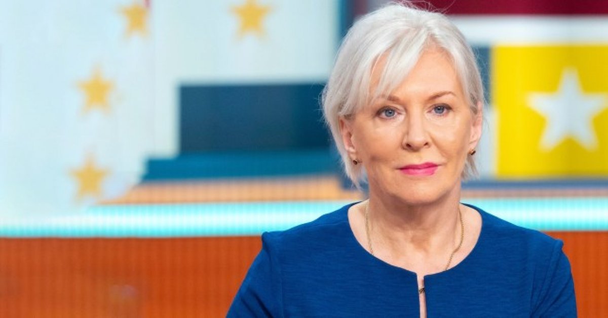 İngiliz Bakan Dorries'te koronavirüs tespit edildi