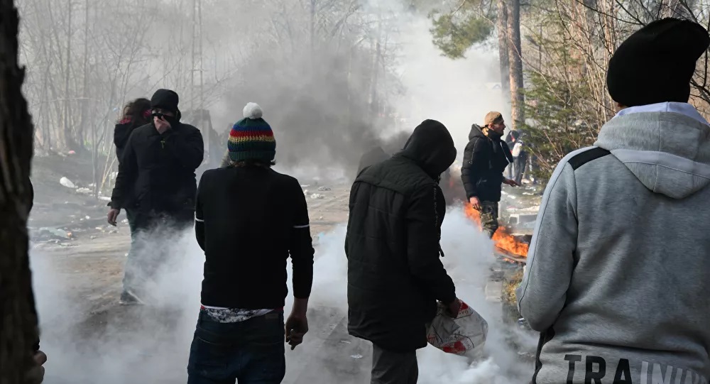 AB, Yunanistan'dan ‘sığınmacılara şiddet iddialarını’ soruşturmasını istedi