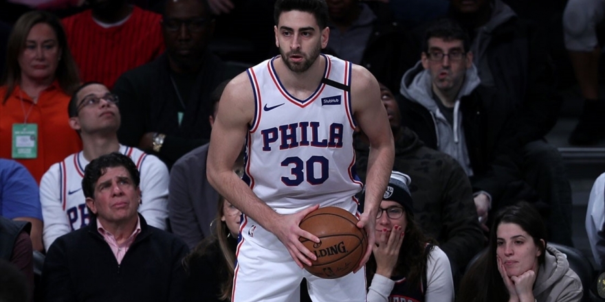 NBA'de 76ers Furkan'ın 17 Sayı Attığı Pistons Maçını Kazandı