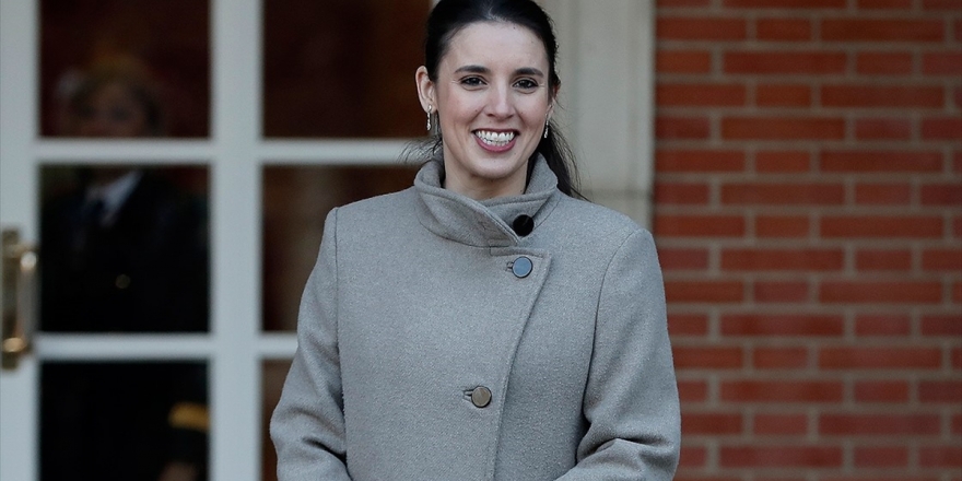 İspanya'da Eşitlik Bakanı İrene Montero'da Koronavirüs Çıktı