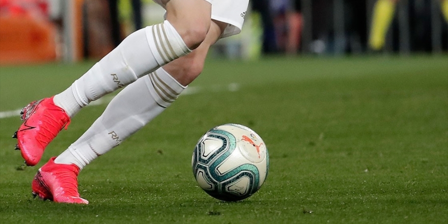 İspanya'da Futbol Karşılaşmaları Askıya Alındı