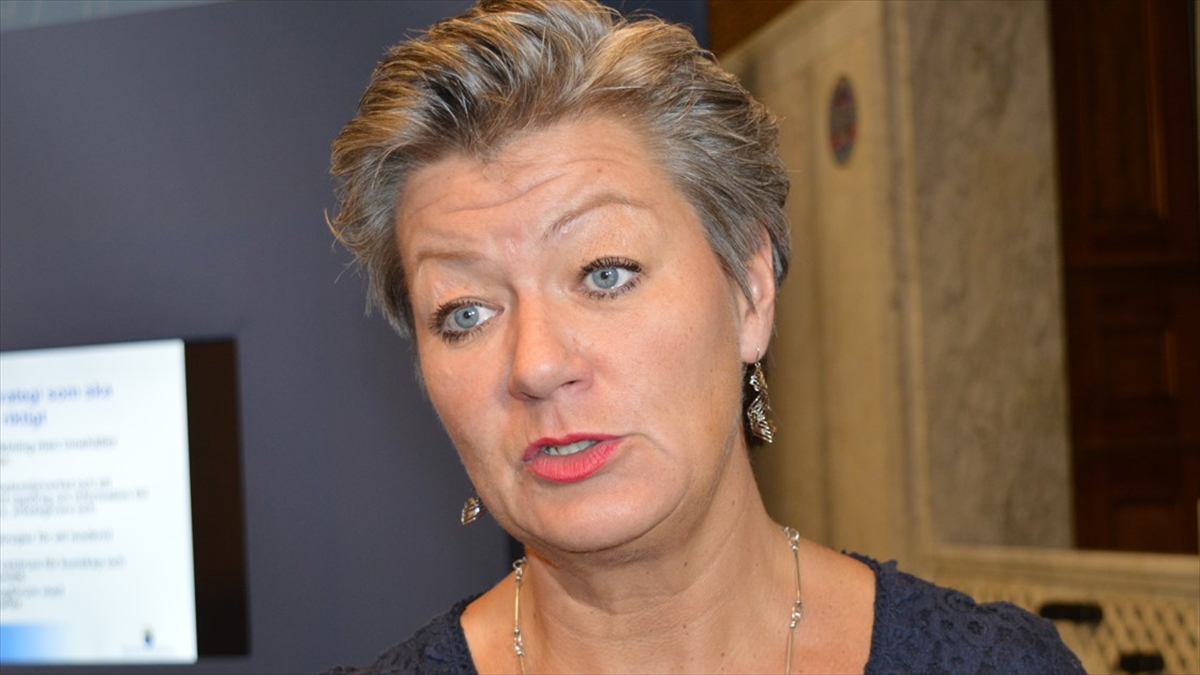 AB İçişleri Komiseri Johansson'dan Sığınmacılar Konusunda Birlik Üyelerine Çağrı