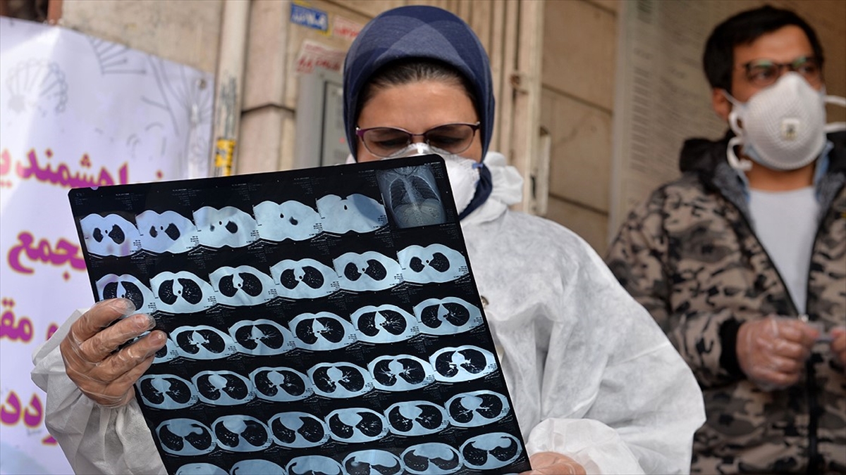 İran'da Koronavirüs Kaynaklı Can Kaybı 429'a Yükseldi