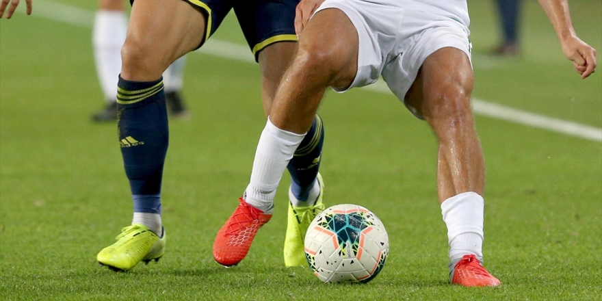 Fenerbahçe, İttifak Holding Konyaspor'a Konuk Olacak