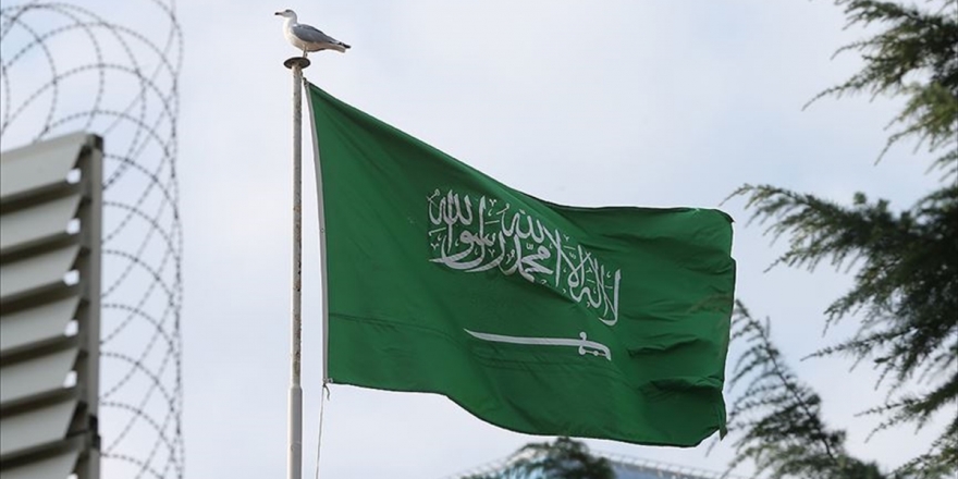 Suudi Arabistan Koronavirüs Nedeniyle Uluslararası Uçak Seferlerini Askıya Aldı