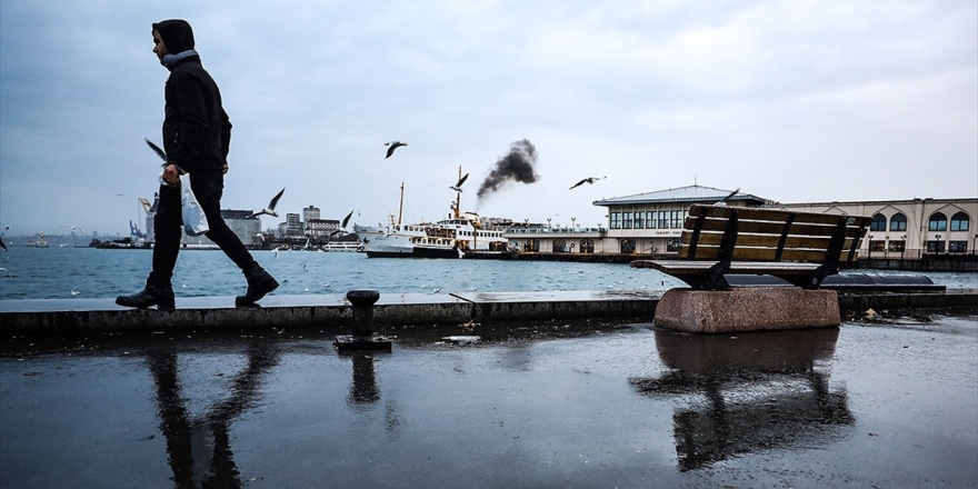 Yarın Yağış Beklenen İstanbul'da Sıcaklıklar Da Düşecek