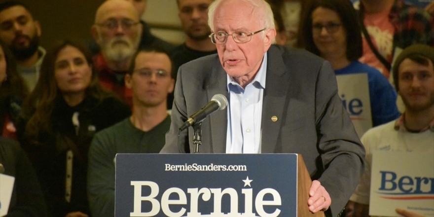 ABD'de Demokrat Aday Adayı Sanders BAE Yönetimi İçin 'Diktatörlük' İfadesini Kullandı