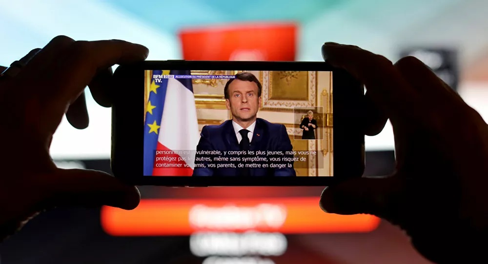 Fransa'da koronavirüs nedeniyle serbest dolaşım sınırlandırılıyor