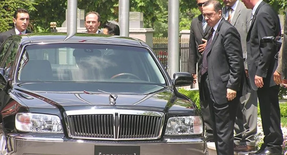 Erdoğan'ın limuzini 41 bin 500 TL'ye satıldı