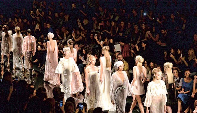 Mercedes-Benz Fashion Week İstanbul korona nedeniyle iptal edildi