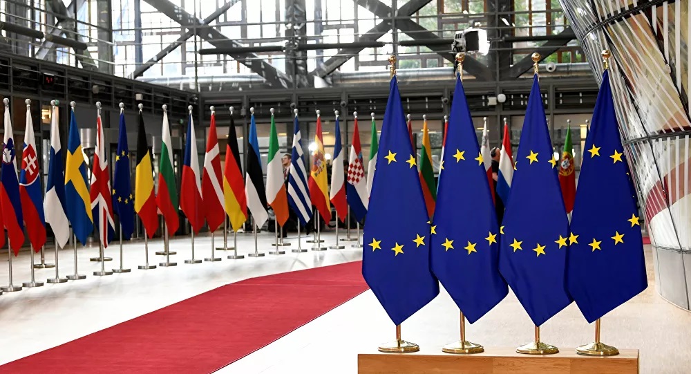 Avrupa koronavirüs nedeniyle para dağıtacak