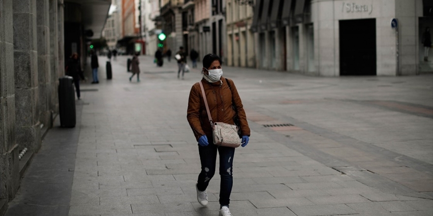 İspanya'da Kovid-19 Nedeniyle Ölenlerin Sayısı 500'e Yükseldi