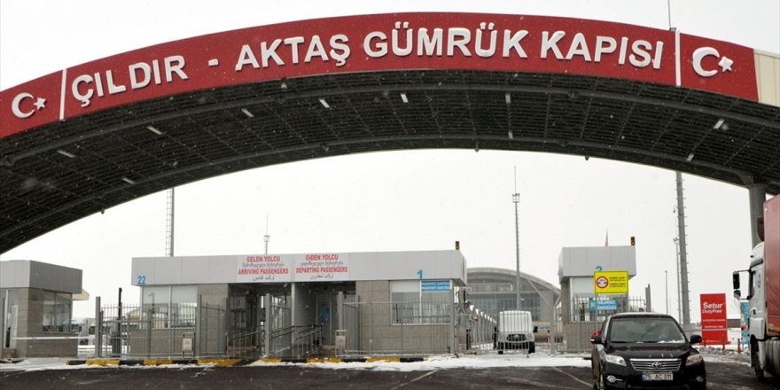 Çıldır-Aktaş Gümrük Kapısı Uluslararası Taşımacılığın Yeni Adresi Oldu