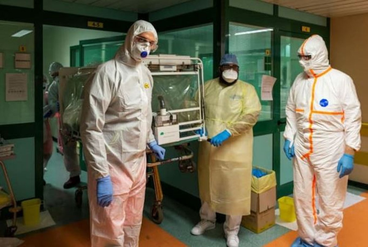 İtalya'da koronadan ölenlerin yaşa göre dağılımı