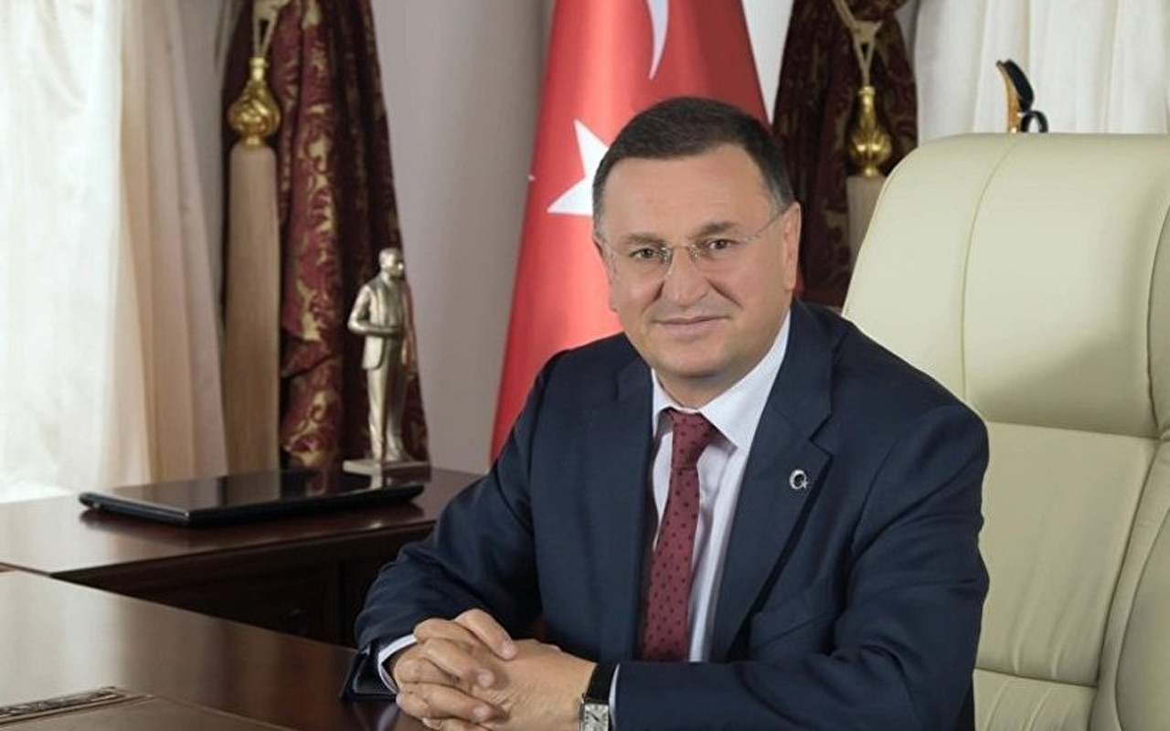 Lütfü Savaş "Parti ismini görünce Su Markası sandım"