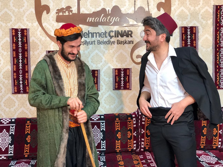 BAŞKAN ÇINAR “ÇOCUKLARIMIZ İÇİN EĞLENCELİ TİYATRO OYUNLARI YAYINLIYORUZ”