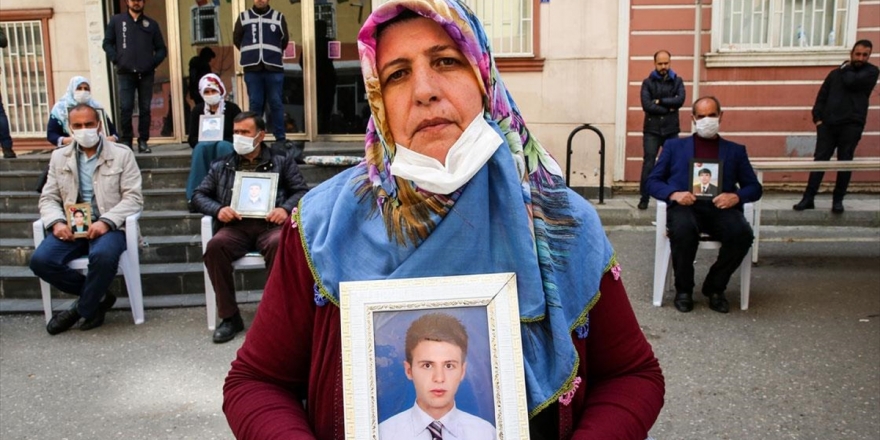 Diyarbakır Annesi Övünç: Sana Kefen Değil Damatlık Giydireceğim