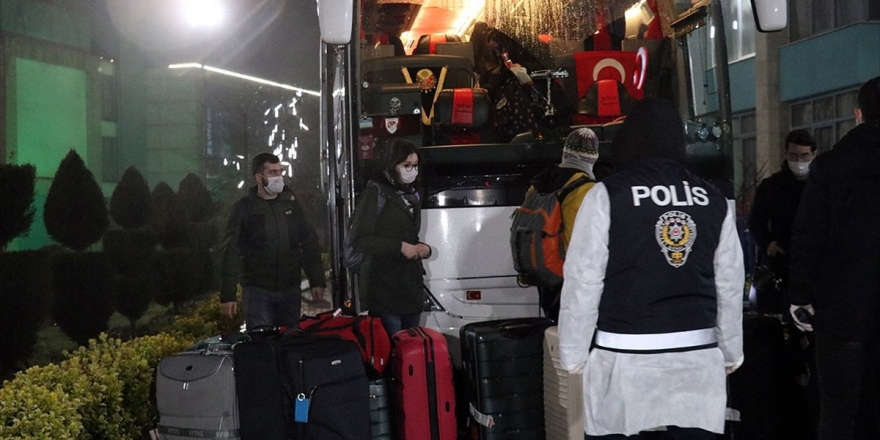 Yurt Dışından Gelen 226 Kişi Sakarya'da Öğrenci Yurduna Yerleştirildi