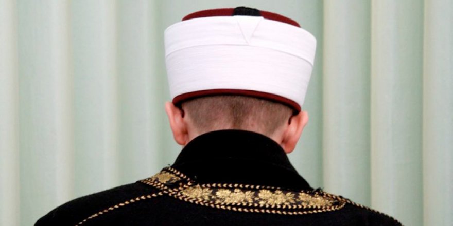 İmamdan şok sözler: "Pamuk yerine rakı şişesi tıkayacağız"