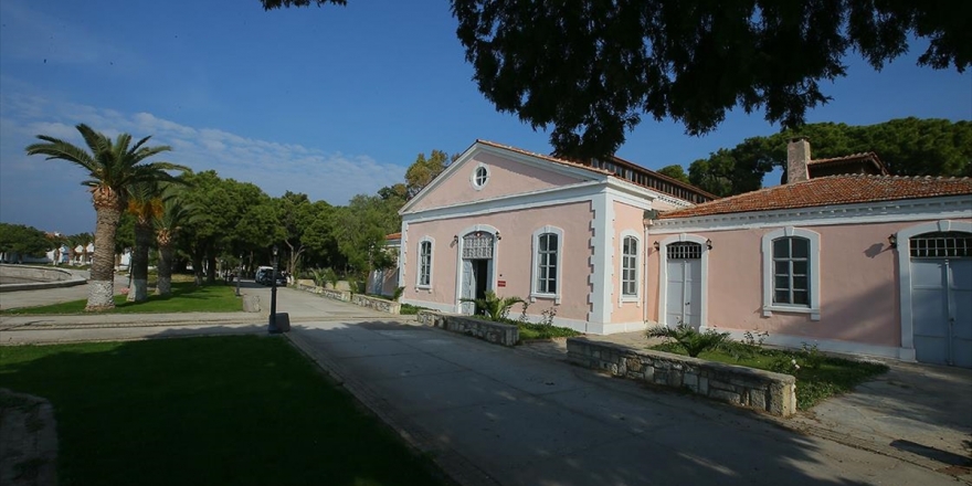 Anadolu'nun Sağlık Kapısı: Urla Tahaffuzhanesi