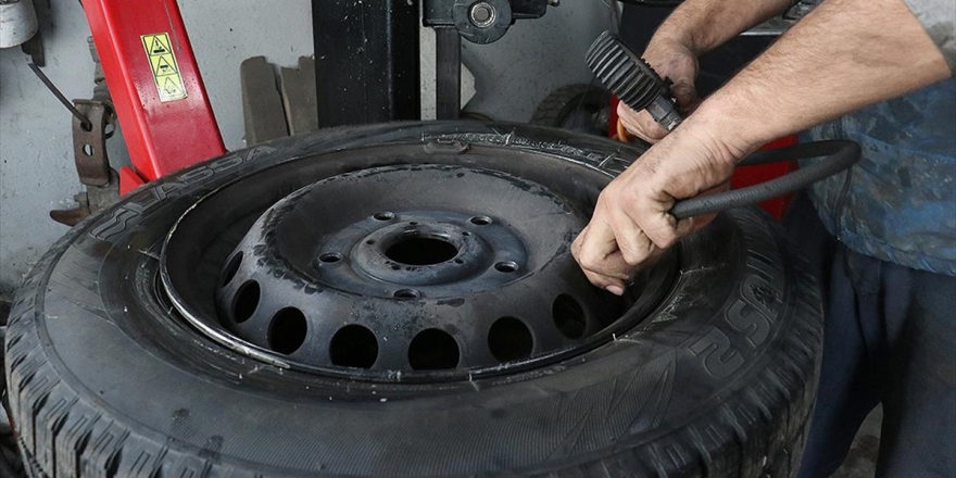 Kış Lastiğini Değiştirecek Sürücülere 'Kovid-19' Uyarısı