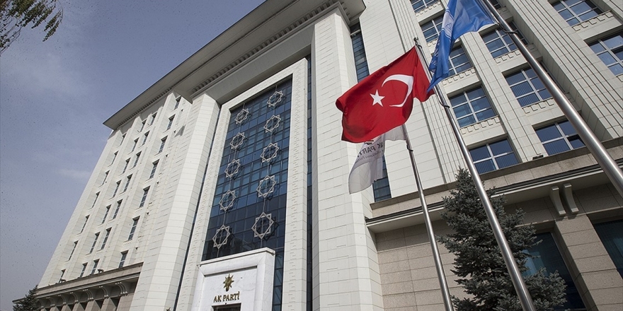 AK Parti'den Koronavirüse Karşı Dayanışma Kampanyası