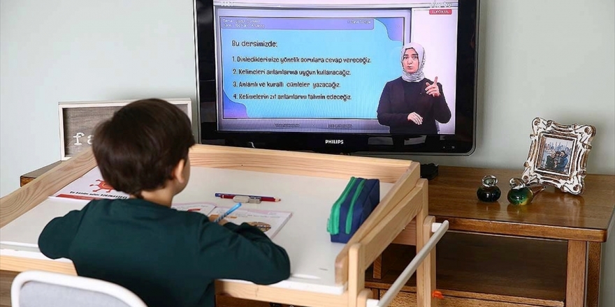 Kovid-19 Salgını Eğitimin Yapısını Dönüştürecek