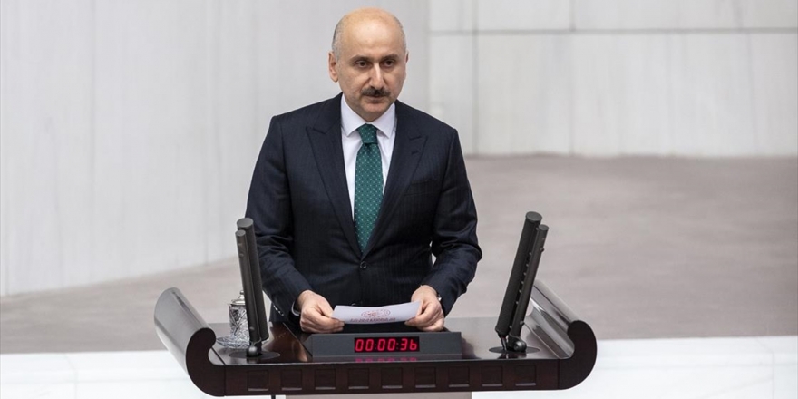 Ulaştırma ve Altyapı Bakanı Karaismailoğlu TBMM'de Yemin Etti